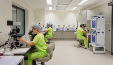 Naujausiomis Technologijomis Įrengtos Embriologijos Laboratorijos