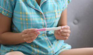 Kadın İnfertilitesi (Kısırlık) Nedir, Nasıl Anlaşılır ve Tedavisi Nasıldır?