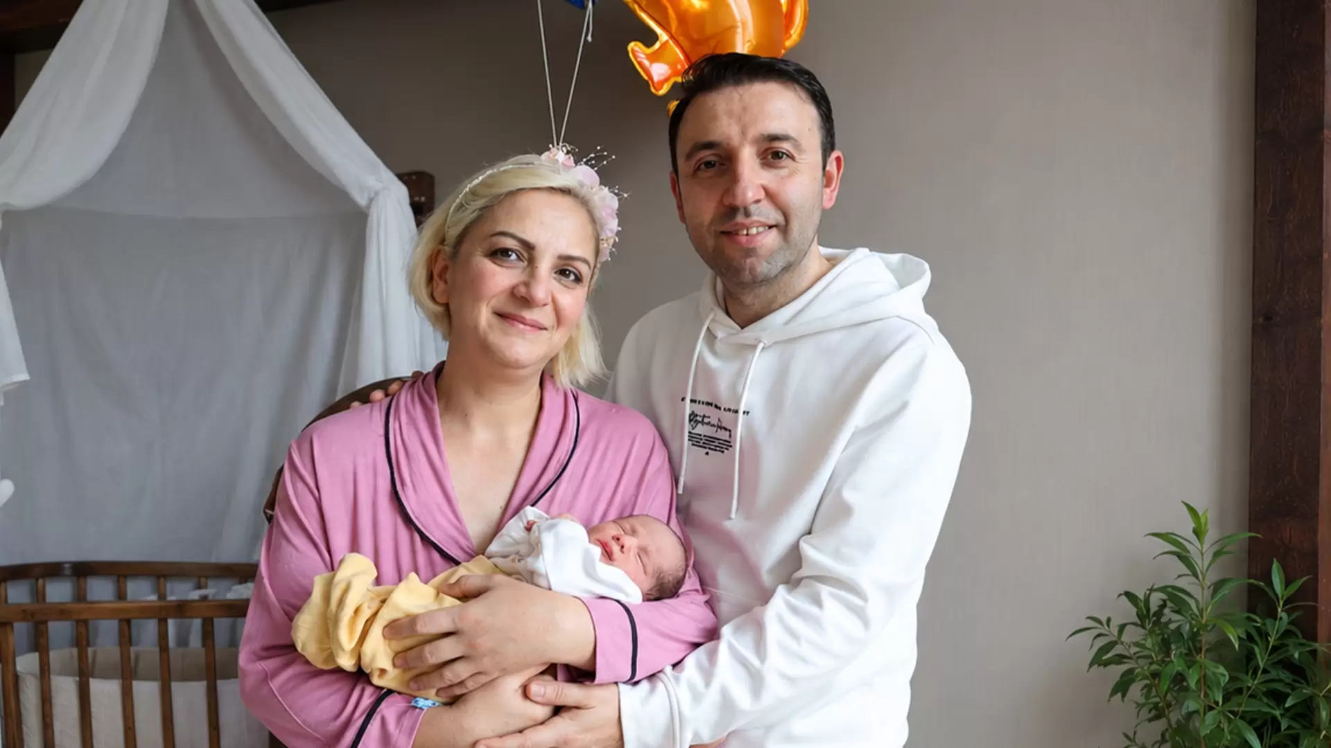 46 Yaşında Anne Oldu!